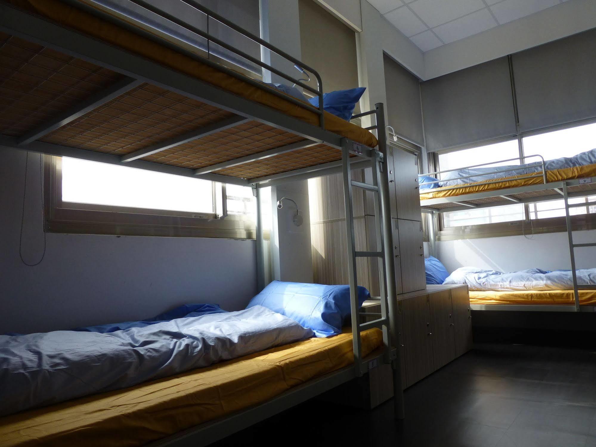 Easymind Guesthouse Taipei Main Station Extérieur photo